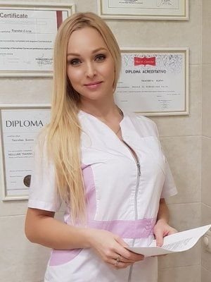 Алена Медони